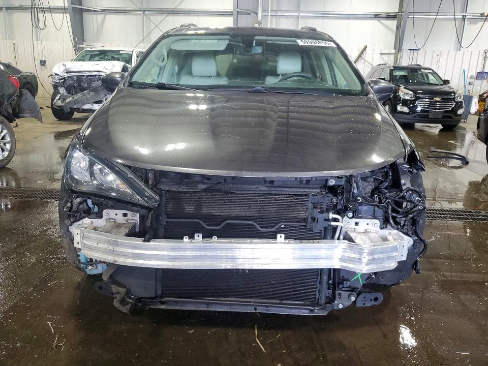 2021 CHRYSLER VOYAGER LXI 5