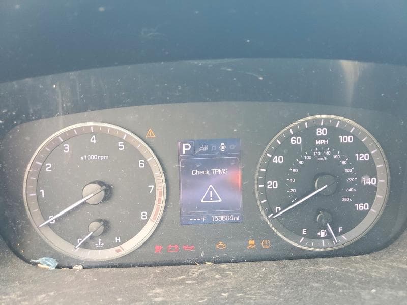 2017 HYUNDAI SONATA SE 9