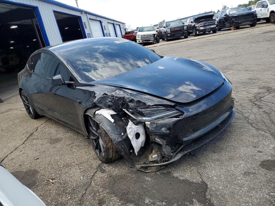 2026 TESLA MODEL 3 4