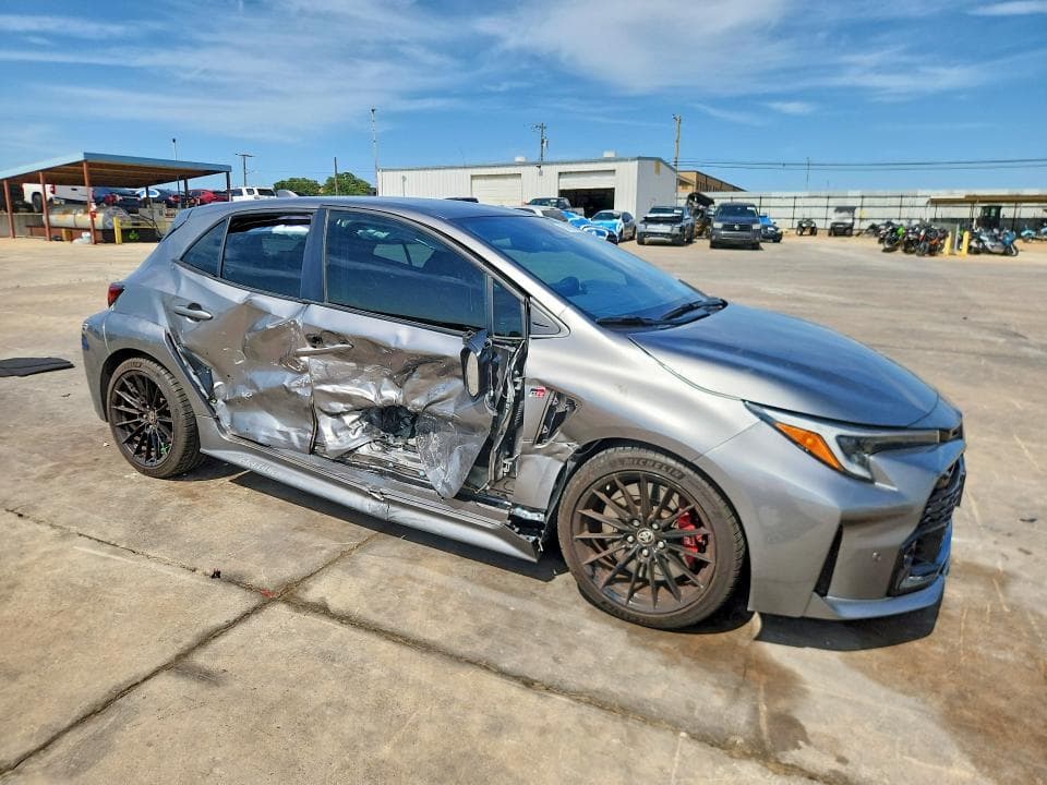 2024 TOYOTA GR COROLLA PREMIUM 4