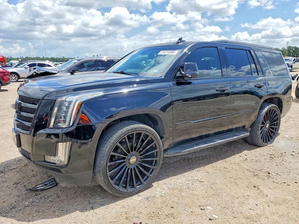 2016 CADILLAC ESCALADE LUXURY - 1