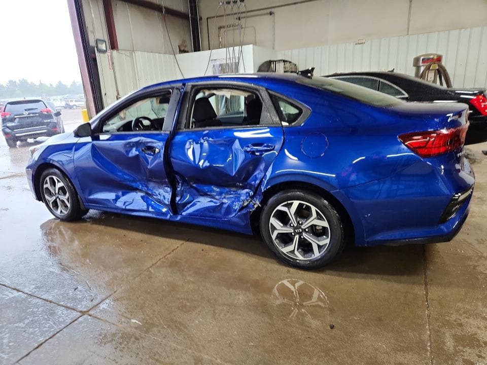 2021 KIA FORTE LXS 2