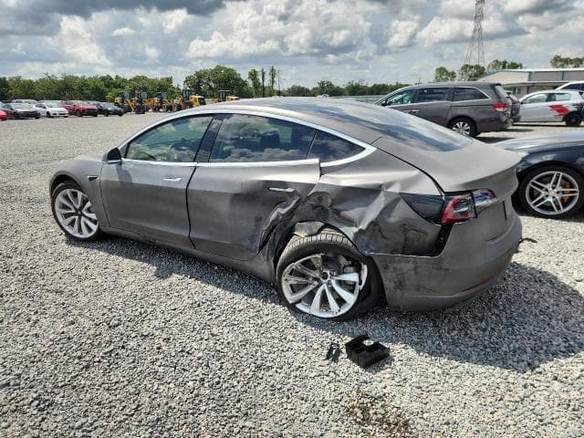 2018 TESLA MODEL 3 2