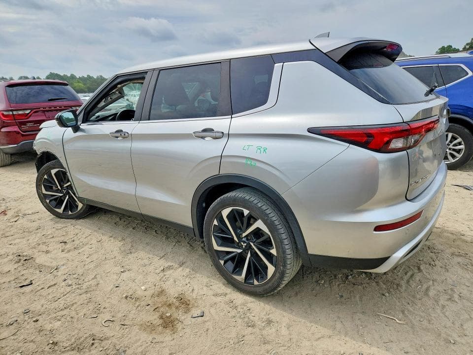 2022 MITSUBISHI OUTLANDER SE 2