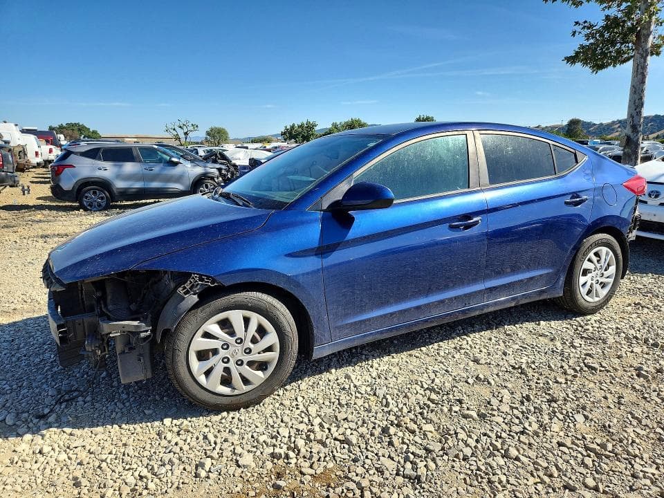 2017 HYUNDAI ELANTRA - 1