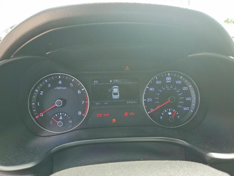 2023 KIA FORTE LXS 9