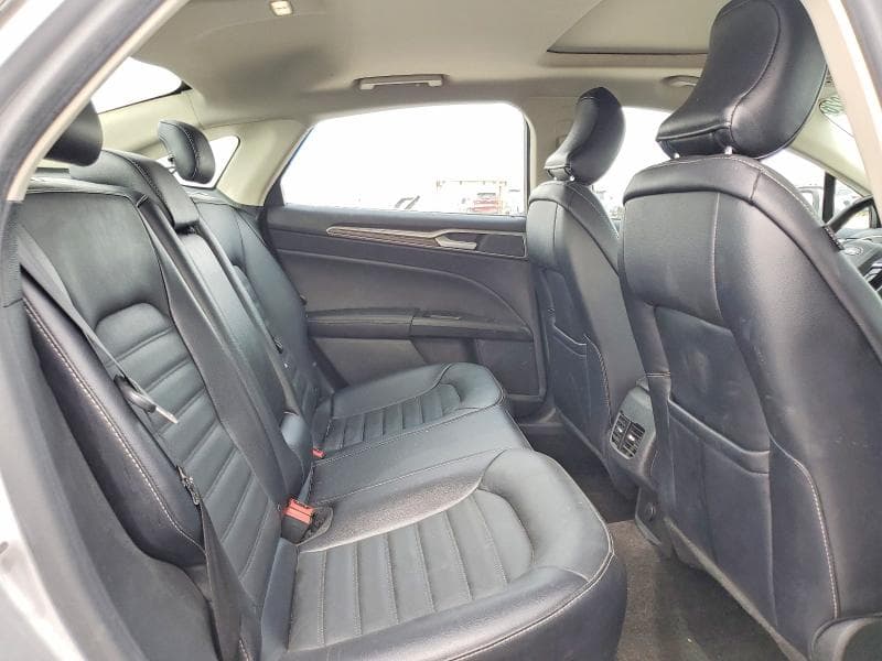 2018 FORD FUSION SE 10