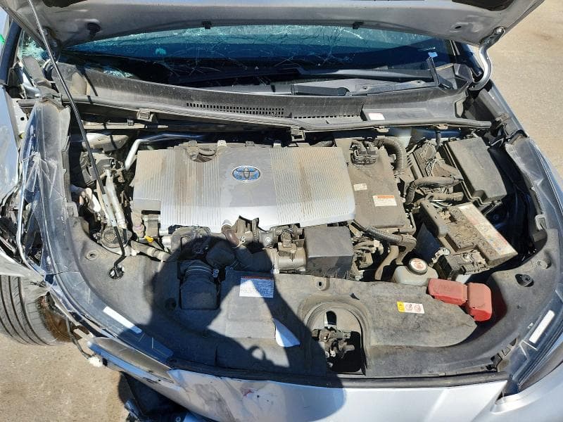 2022 TOYOTA PRIUS LE 11