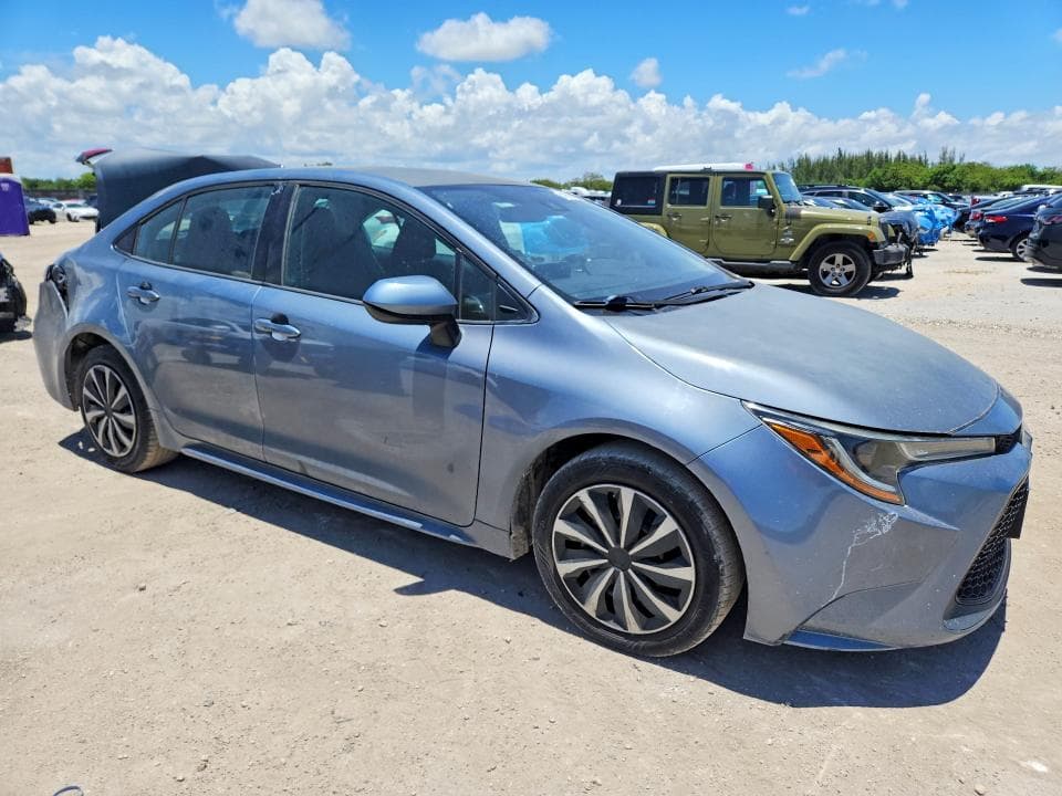 2020 TOYOTA COROLLA LE 4