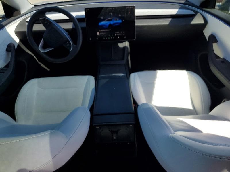 2025 TESLA MODEL 3 8