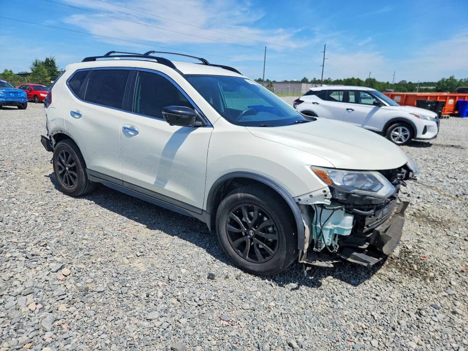 2018 NISSAN ROGUE SV 4