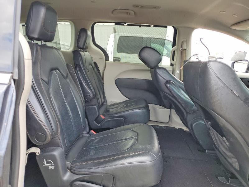 2020 CHRYSLER PACIFICA TOURING L 11