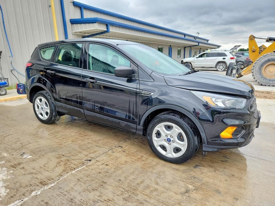 2018 FORD ESCAPE S 4