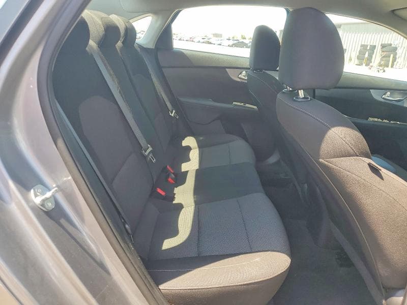 2024 KIA FORTE LXS 10