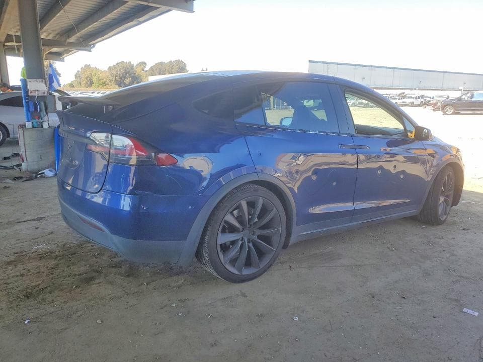 2017 TESLA MODEL X 3