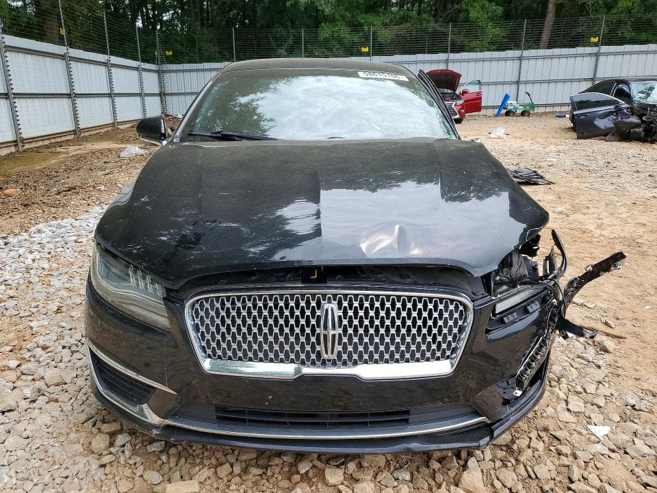 2017 LINCOLN MKZ PREMIERE 5