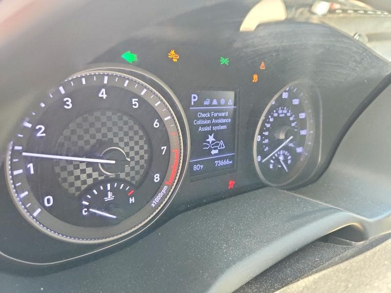 2020 HYUNDAI ELANTRA SE 9