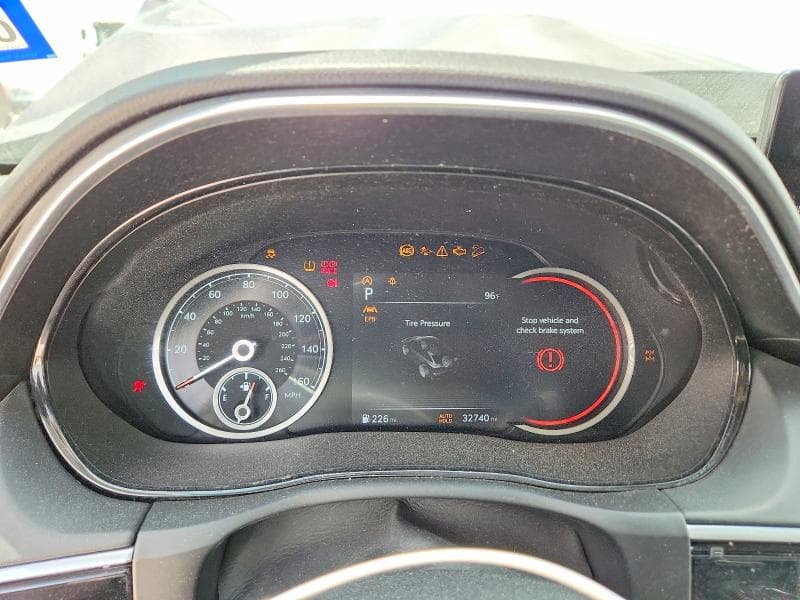 2023 GENESIS GV70 2.5T STANDARD 9
