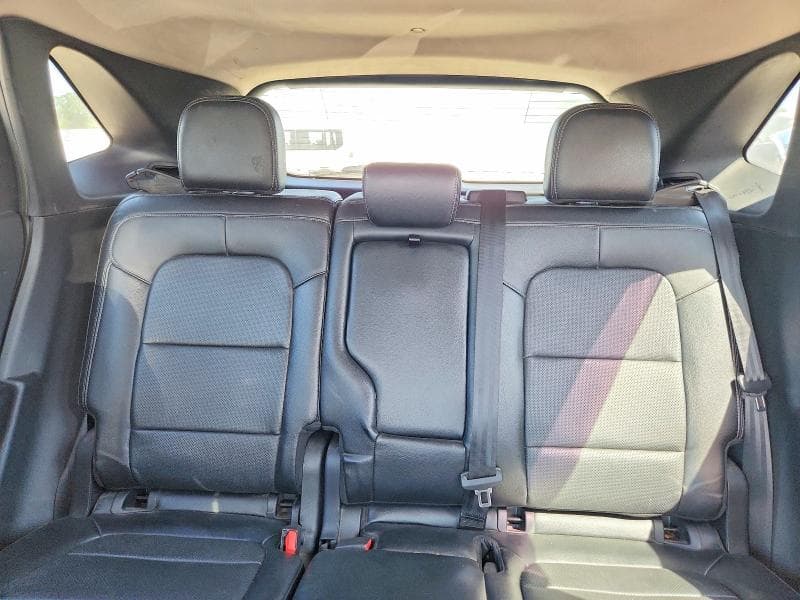 2020 FORD ESCAPE TITANIUM 10