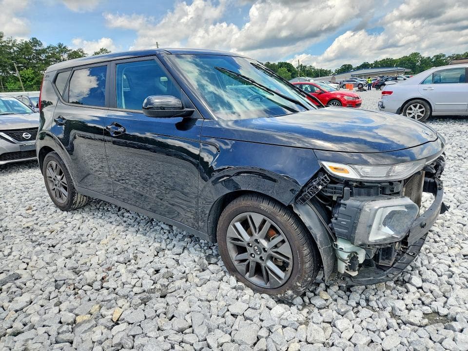 2021 KIA SOUL S 4
