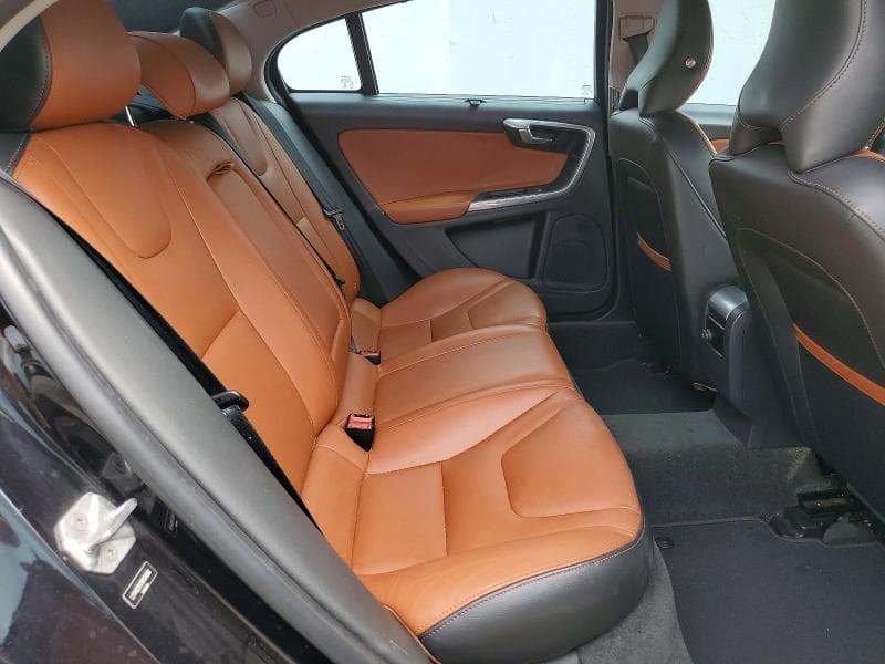 2017 VOLVO S60 PREMIER 10