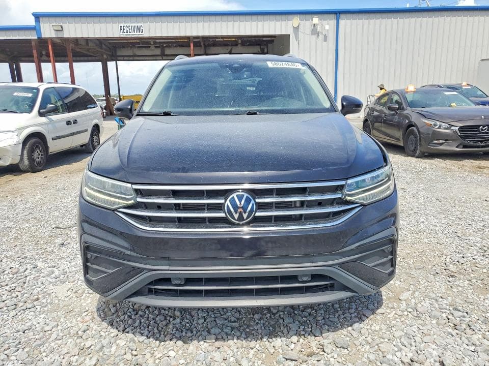 2023 VOLKSWAGEN TIGUAN SE 5