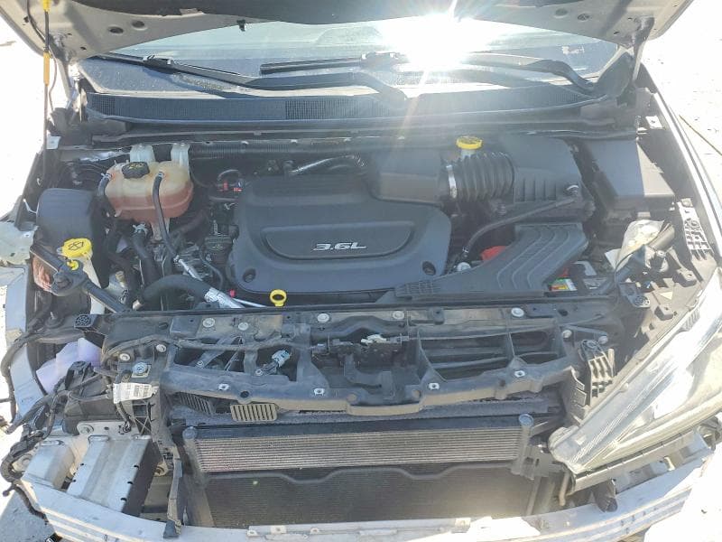 2017 CHRYSLER PACIFICA LIMITED 11
