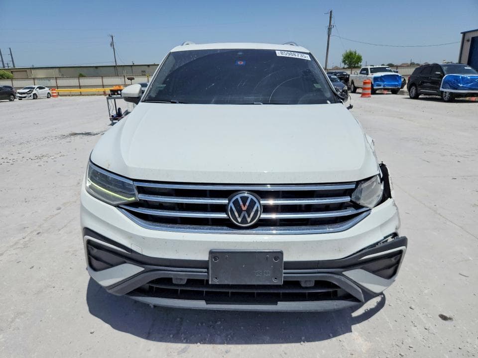 2022 VOLKSWAGEN TIGUAN SE 5