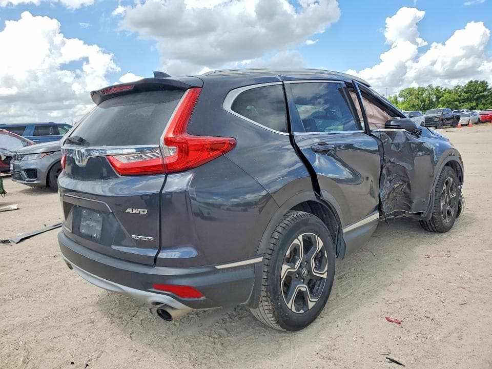 2017 HONDA CR-V TOURING 3