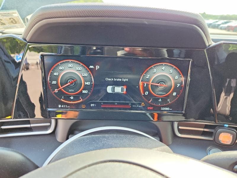 2022 HYUNDAI ELANTRA SEL 9