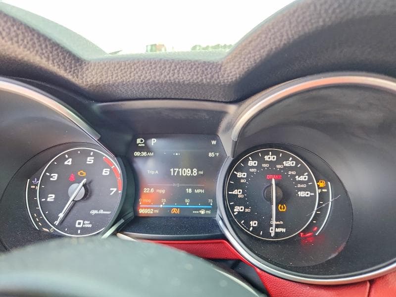 2018 ALFA ROMEO STELVIO 9