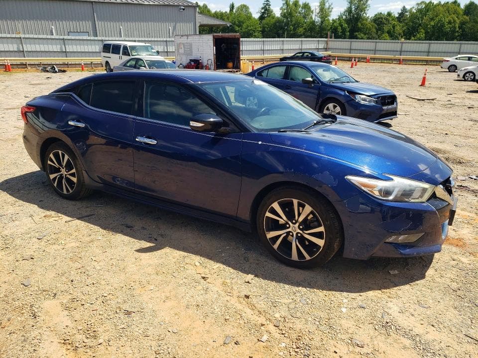 2018 NISSAN MAXIMA 3.5 SV 4
