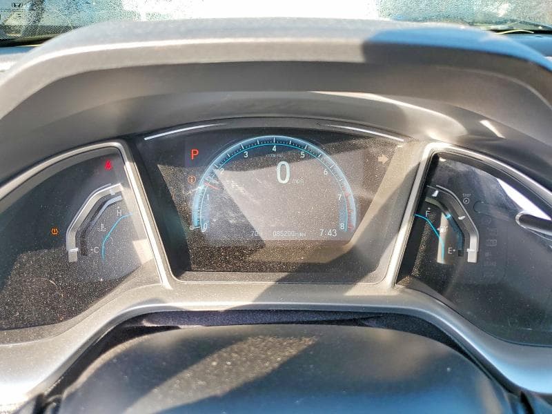 2018 HONDA CIVIC EX 9