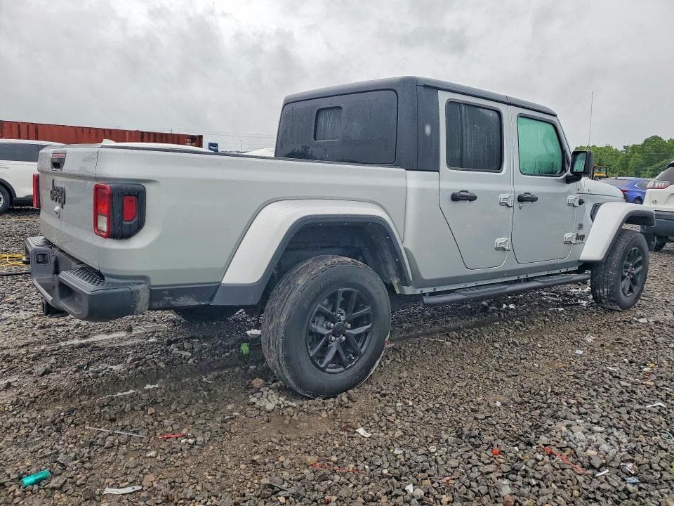 2022 JEEP GLADIATOR SPORT 3