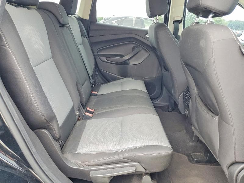 2017 FORD ESCAPE SE 11