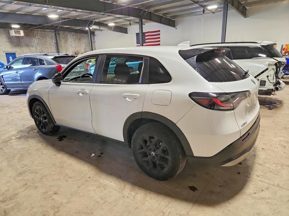2025 HONDA HR-V SPORT 2