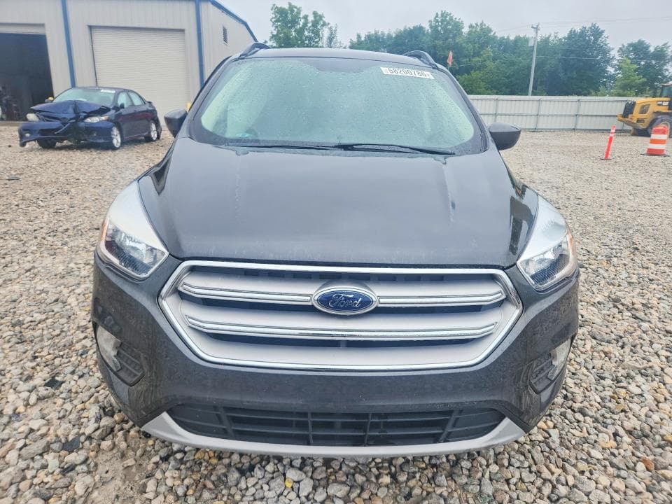 2018 FORD ESCAPE SE 5