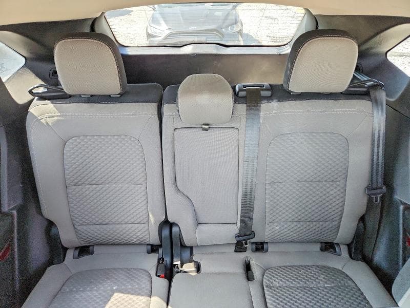 2020 FORD ESCAPE SE 10
