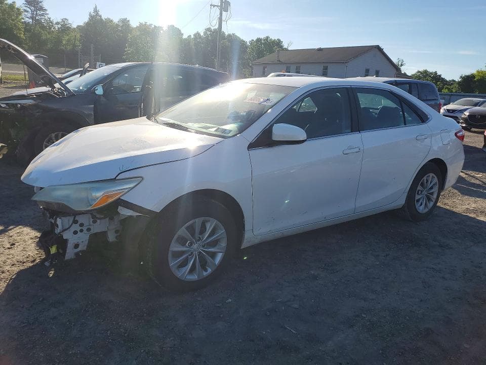 2017 TOYOTA CAMRY