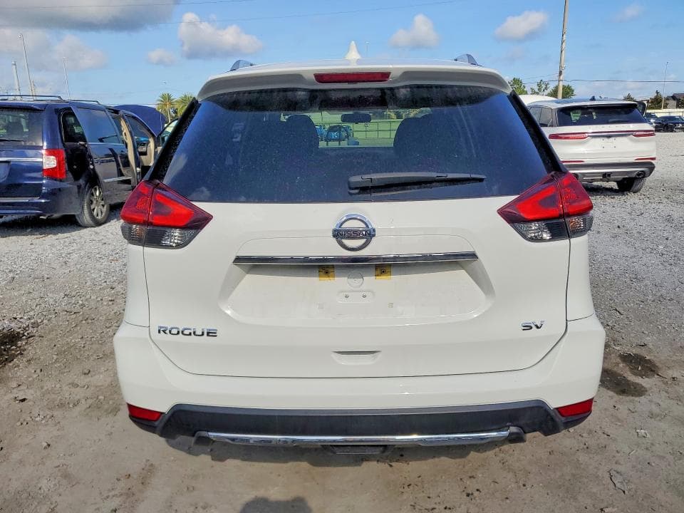 2018 NISSAN ROGUE SV 6