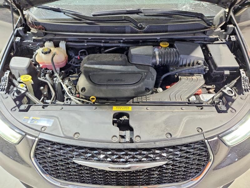 2023 CHRYSLER PACIFICA LIMITED 12