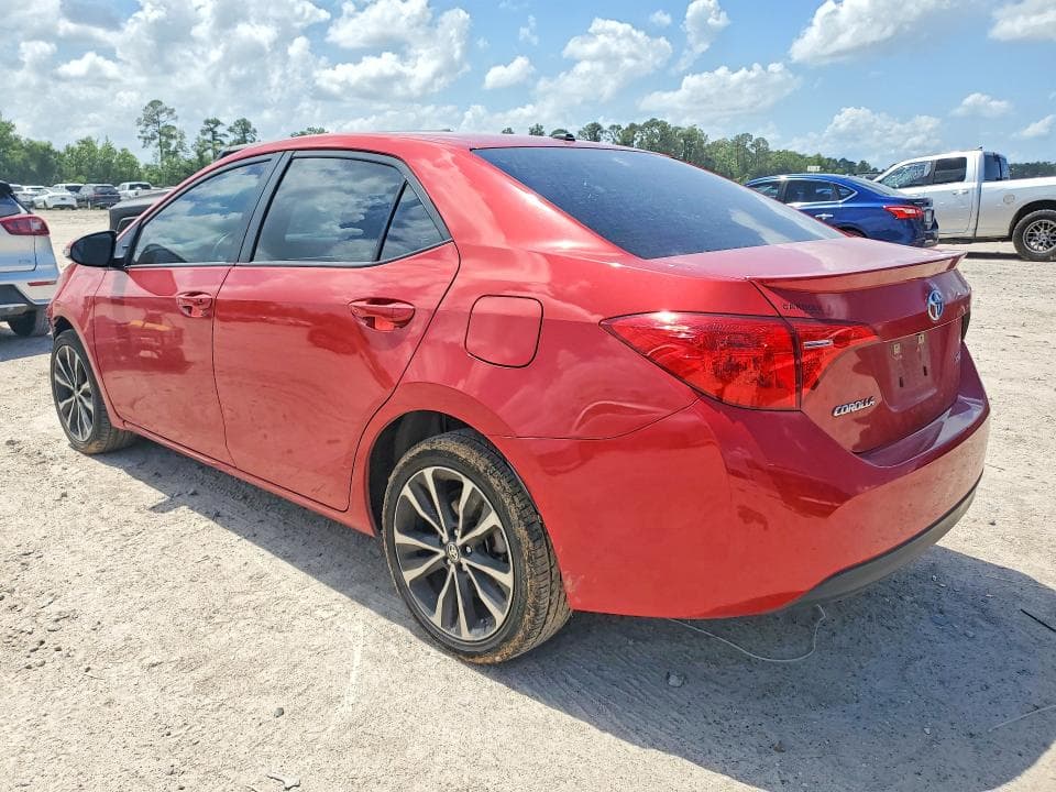 2018 TOYOTA COROLLA XSE 2