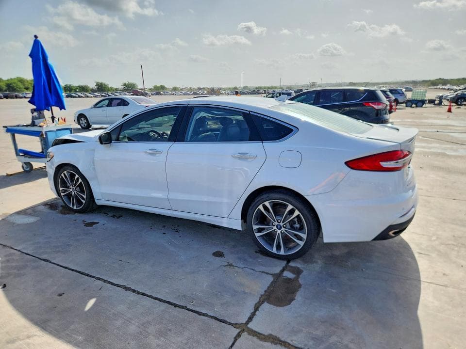 2019 FORD FUSION TITANIUM 2
