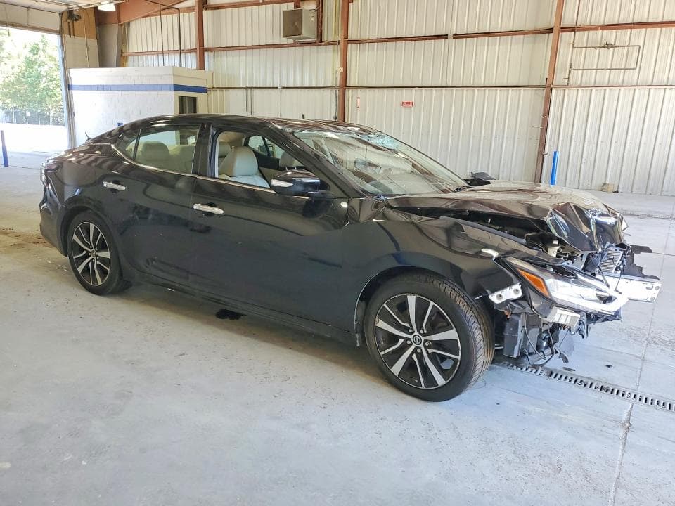 2021 NISSAN MAXIMA 4