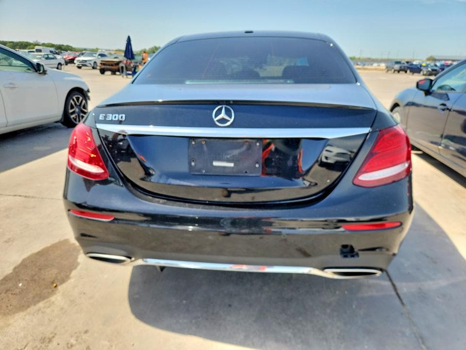2019 MERCEDES-BENZ E 300 6