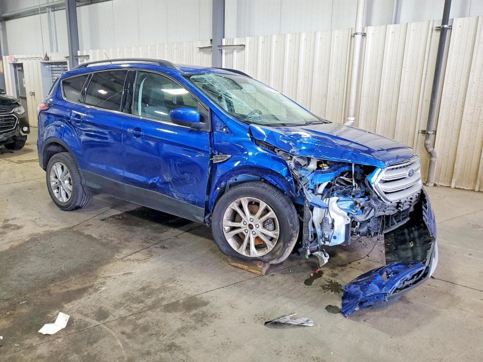 2018 FORD ESCAPE SE 4