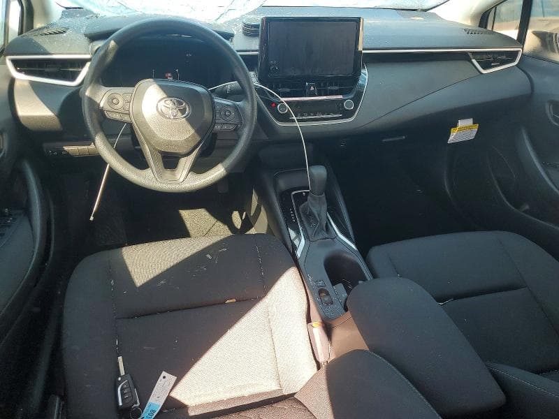 2026 TOYOTA COROLLA LE 8