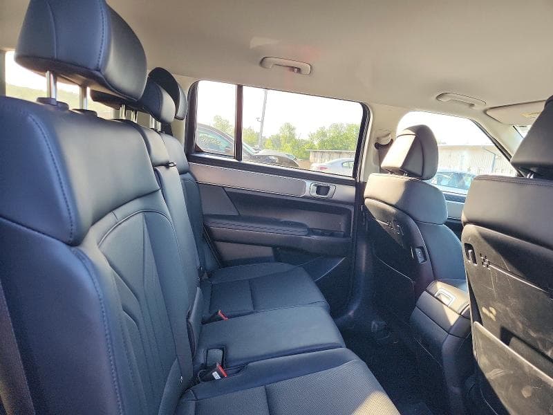 2025 HYUNDAI SANTA FE SEL 11