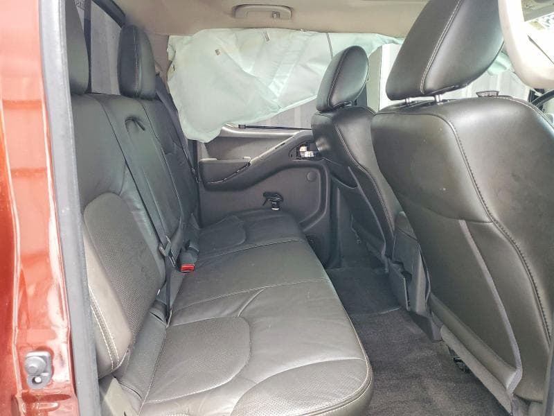 2017 NISSAN FRONTIER PRO-4X 10