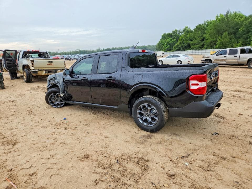 2026 FORD MAVERICK XLT 2